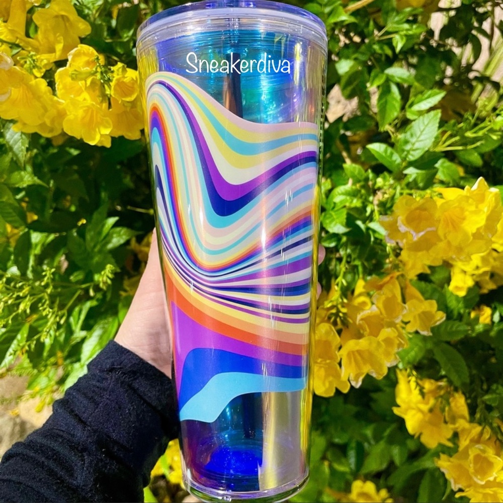 🌈RARE🌈Target exclusive wavy rainbow tumbler cup - Picture 2 of 8